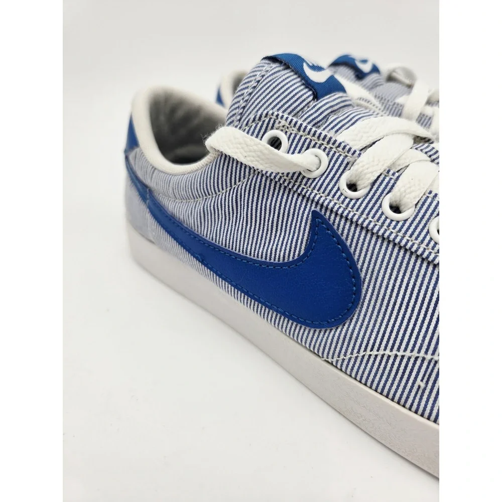 Nike tennis classic
